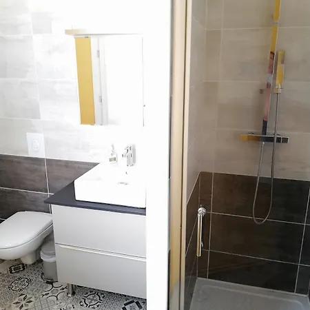 L'angely - D'hotes Νιόρ