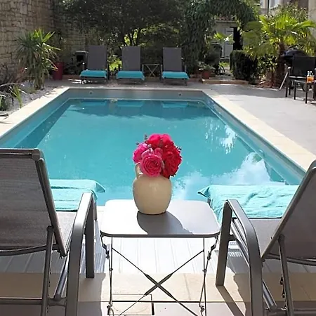 L'angely - D'hotes Bed & Breakfast Niort