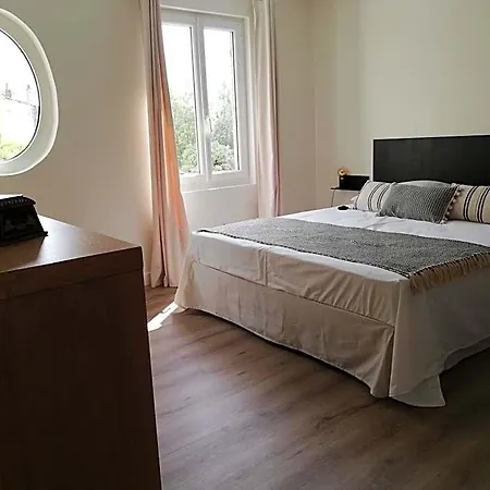 L'angely - D'hotes Bed & Breakfast Niort