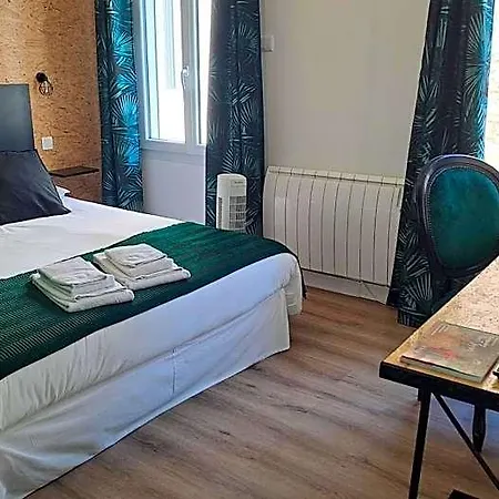 L'angely - D'hotes Bed & Breakfast Niort
