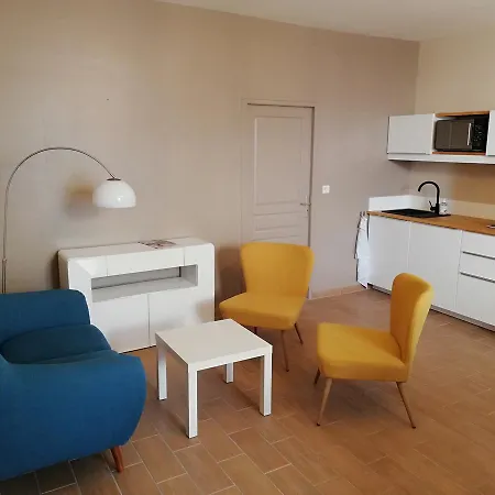 L'angély Panzió 2*