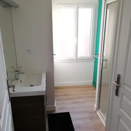 L'angely - D'hotes Bed & Breakfast 2*