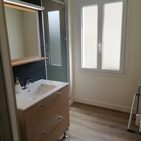 Couette-café L'angély 3*