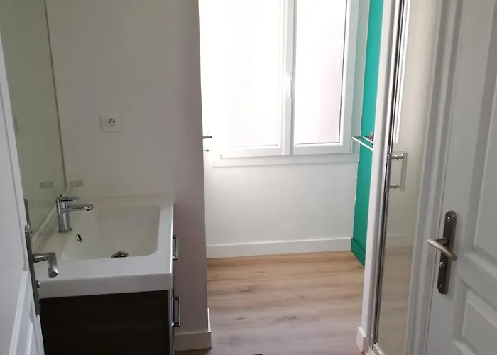 L'angely - D'hotes Bed & Breakfast 3*